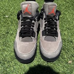 Jordan 4 Taupe Haze  