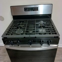 GAS STOVE  $325