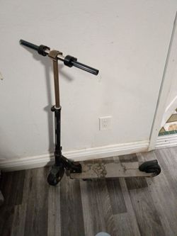 Electric scooter
