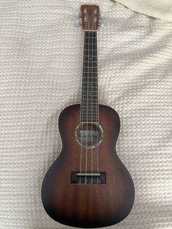 Cordoba 15cm-esb Concert Size Mahogny Ukulele