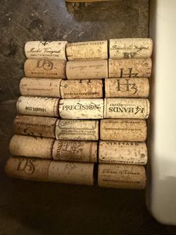 Lot of wine corks for crafts