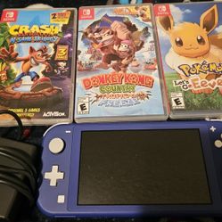 Nintendo Switch Lite 3 Games With Charger