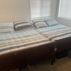 2 Queen Bedroom With Matreses 