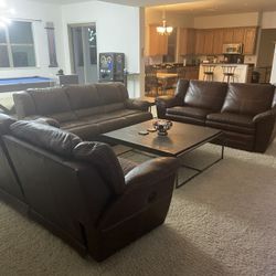 Leather Couches And Matching Table Set
