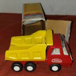 Vintage 1970s Tonka Dump Truck - Tiny Tonka #535 with original Box