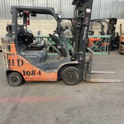 Forklifts 