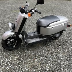 2007 Yamaha c3 scooter