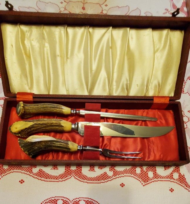 Knife Carving Set