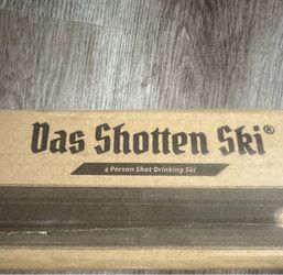 Das Shotten Ski 4 Person Party Drinking Game Set w/ 2 Wall Mounts, Shot Cups