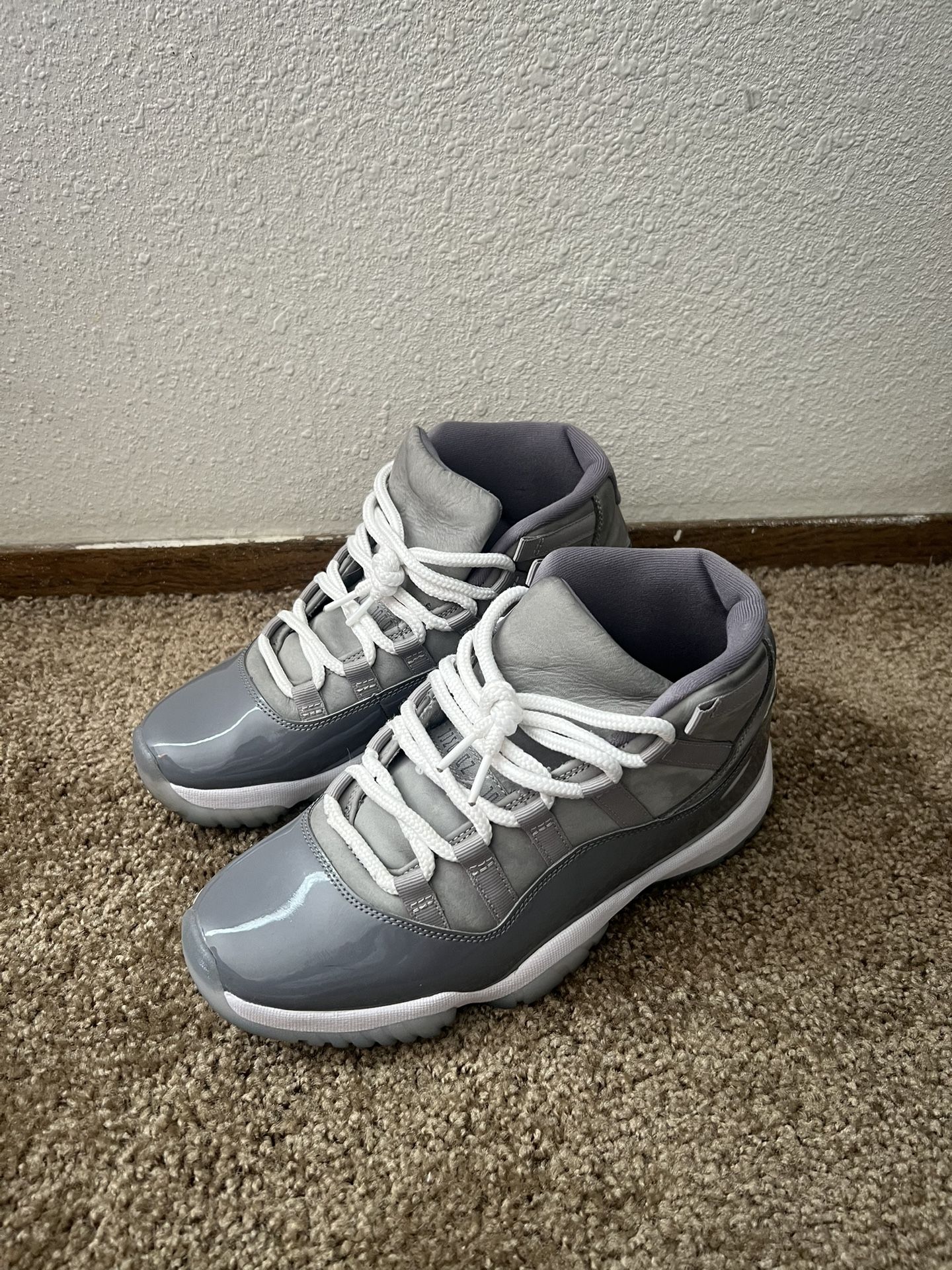 Jordan 11 Cool Grey Size 8.5