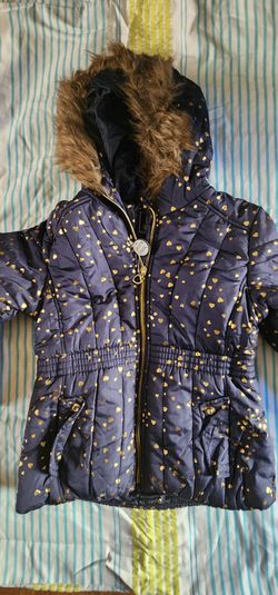 Girls Navy Puffer Jacket with Faux Fur Hood