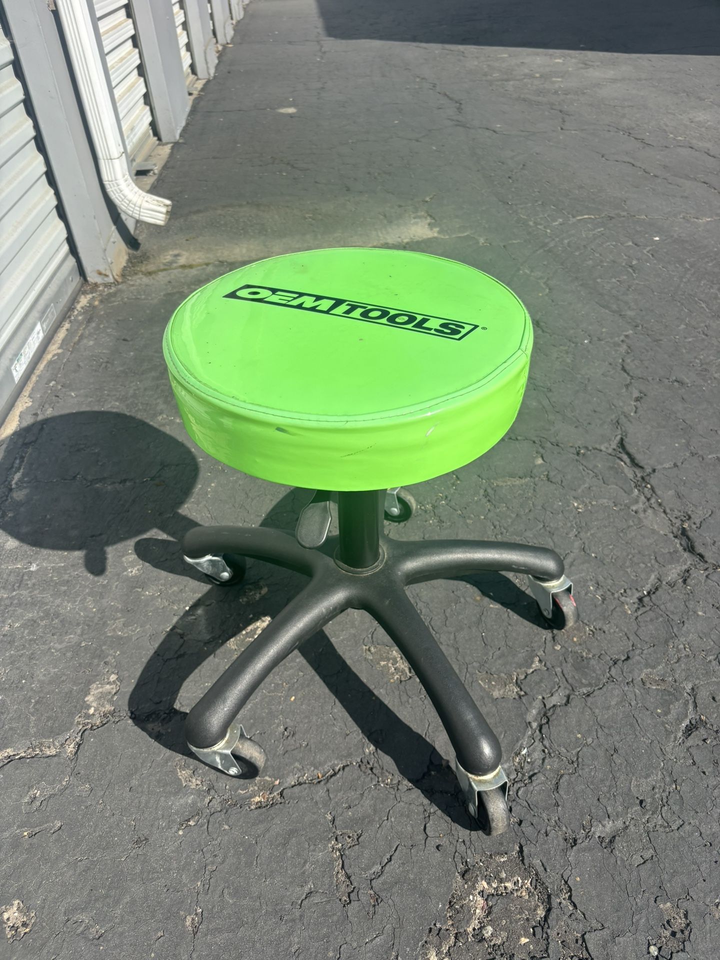 Swivel Shop Stool