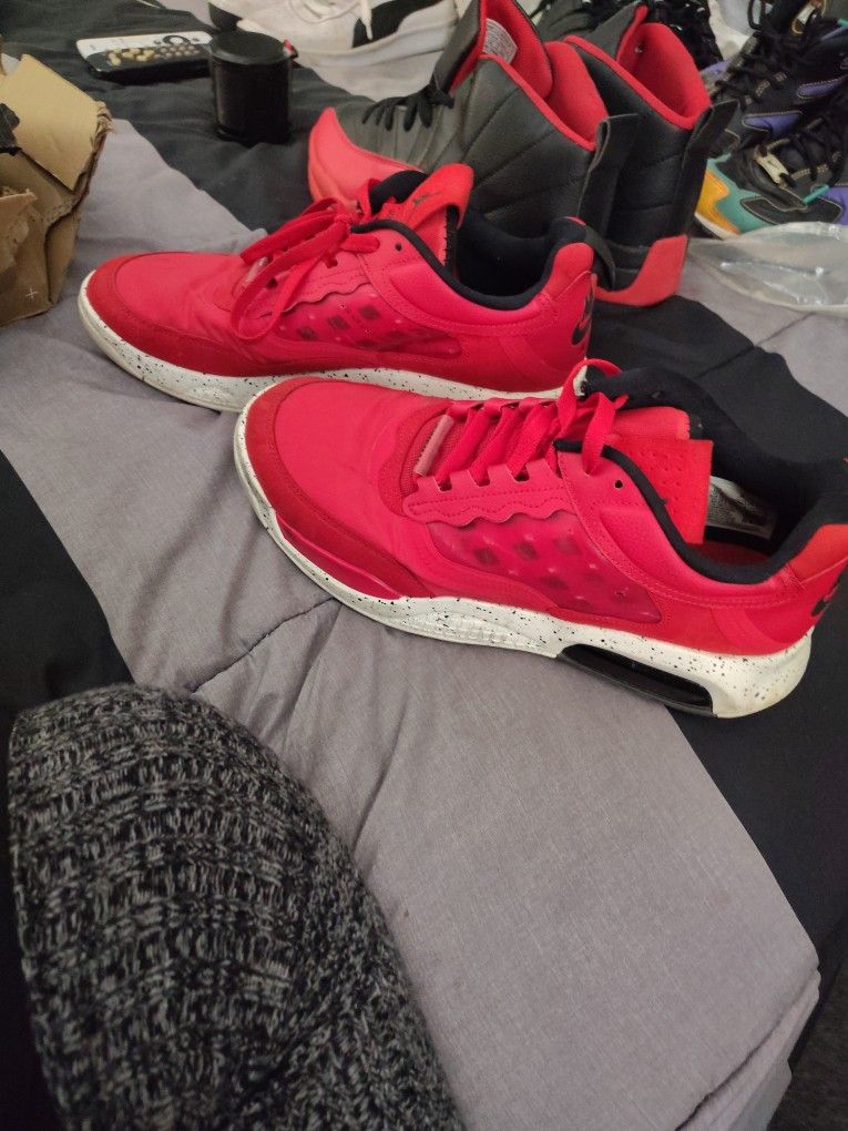 Air Jordan Max 200 10.5 Mens