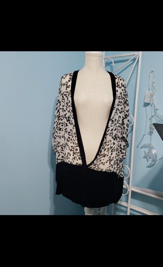 Leopard Print Kimono Style Cardigan