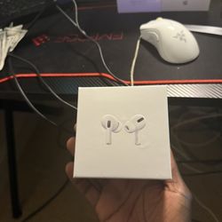 Airpod Pros