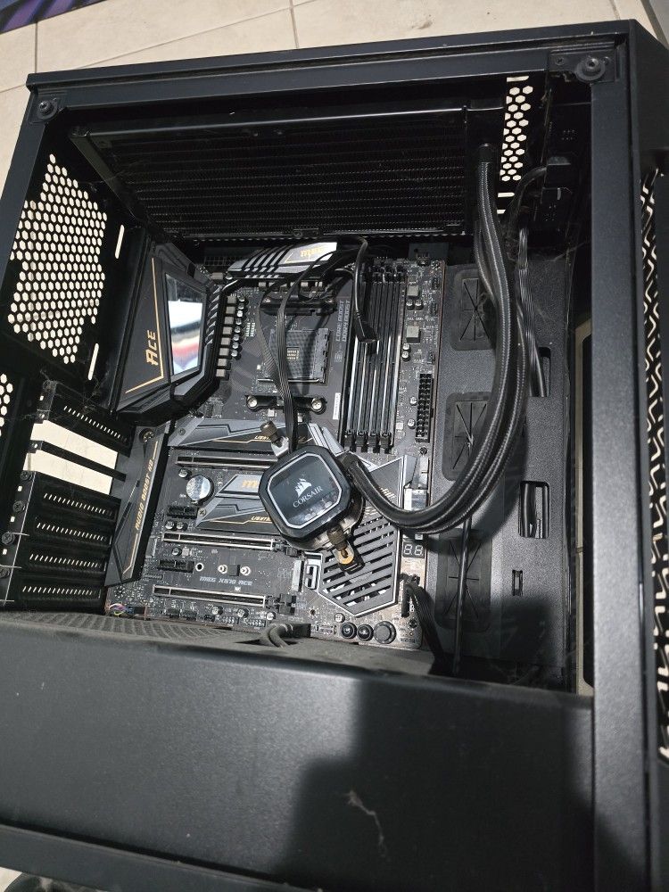 Case With Motherboard And Ram