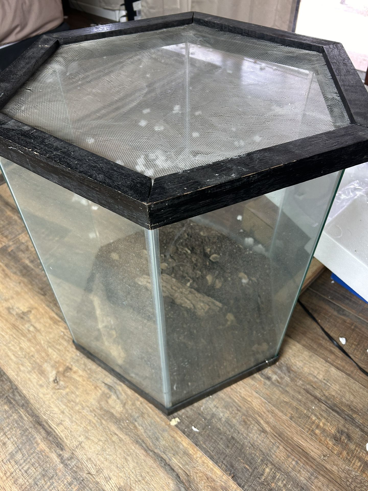 Aquarium And Stand