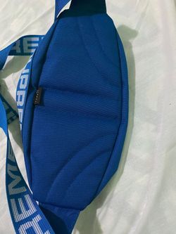SUPREME WAIST BAG (SS18) ROYAL BLUE for Sale in Brooklyn, NY - OfferUp 