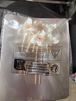 Hair pins flowers