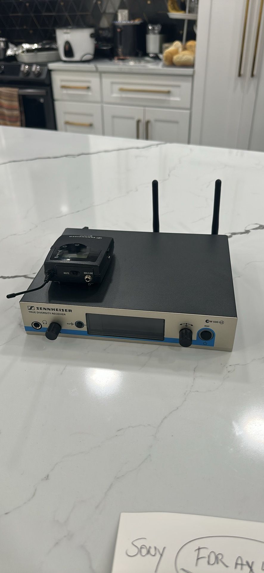 Senheiser Ew500 Transmitter And Receiver