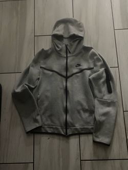 Grey Nike tech