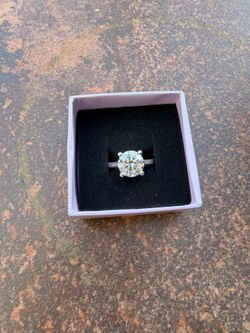 3.86 carat diamond ring