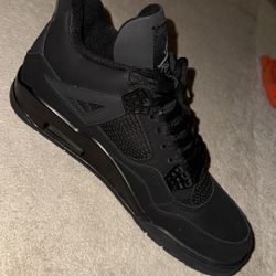 Jordan 4’ Black Cats