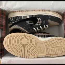 Travis Scott Dunks