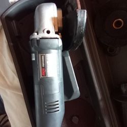 Skil Professional Angle Grinder 