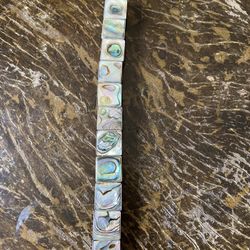 Gold Tone Shell Bracelet 