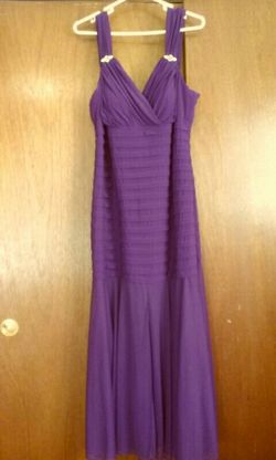 PROM: Royal purple 18W dress