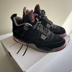 Jordan 4 Retros Bred 