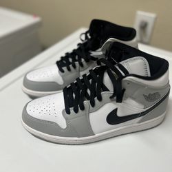 Nike Air Jordan 1 Mid Size 11.5