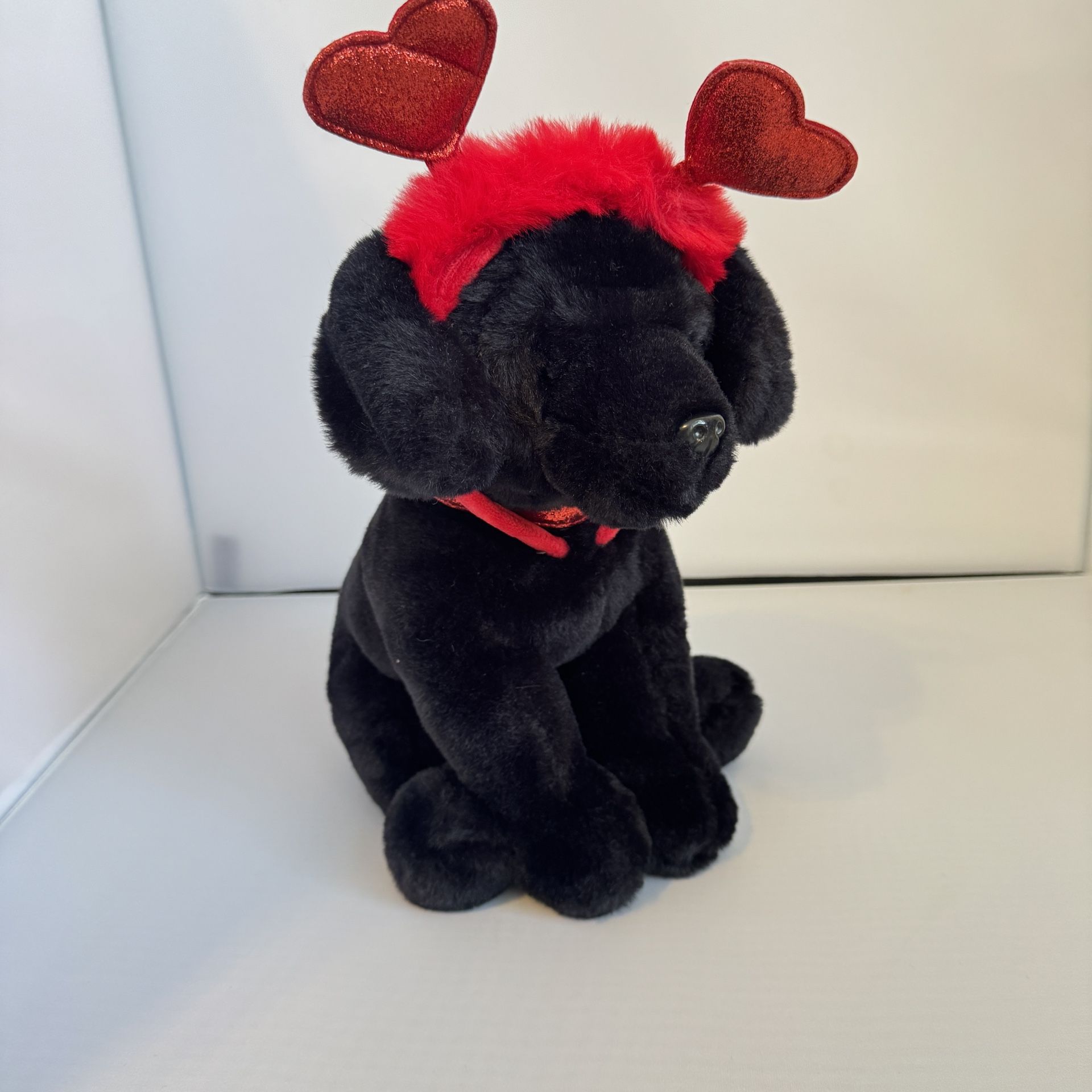 FAO Schwarz 12" Sparklers Wear and Share Black Labrador with Removable Heart Boppers