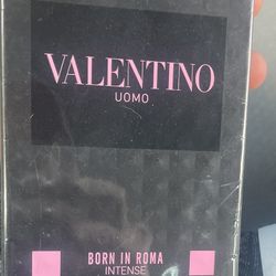 Valentino Perfume 