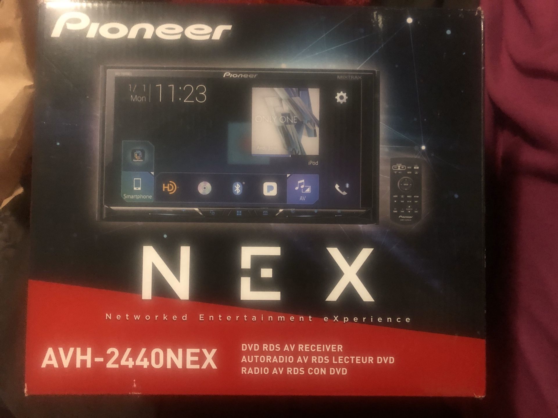 Pioneer Avh-2440 Nex, TOUCH SCREEN/ROMOTE Apple Pay Or android with dvd ,AV rds, radio ,CD We can include a photo gallery and it comes with remot