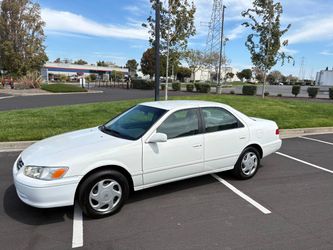 2001 Toyota Camry