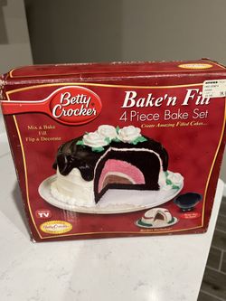 Boob cake pan with mini boob cake pan and lollipops for Sale in Austin, TX  - OfferUp