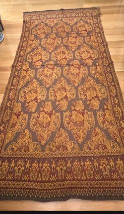 Large Paisley Floral Tapestry or Textile