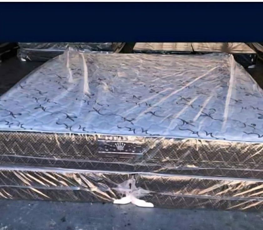 *Queen size box spring can deliver