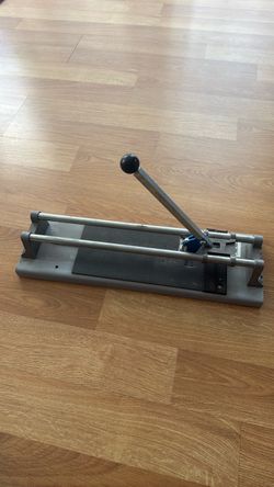 Tile cutter