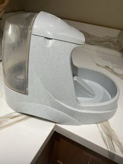 Pet water system Drinkwell Platinum Water System for Pets
