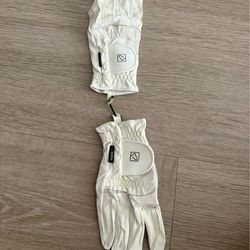 Equestrian show gloves