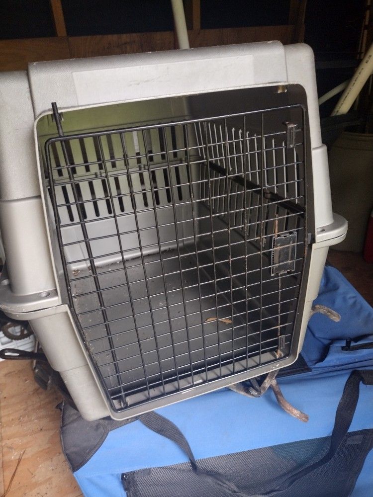 Animal Carrier