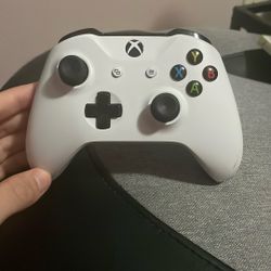 Xbox one controller 