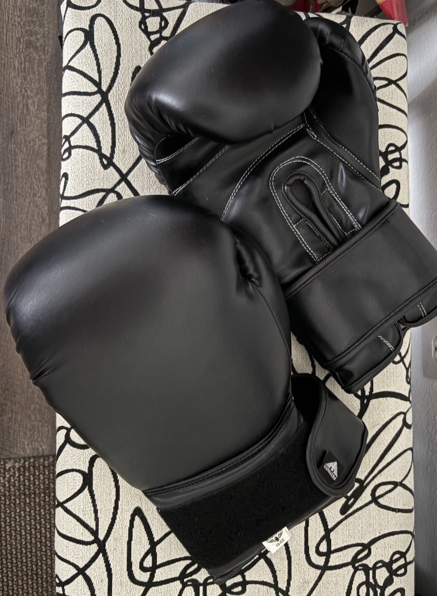 Promausa Boxing Gloves 16oz
