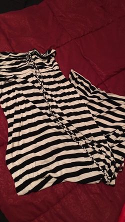 White and black stripes textile