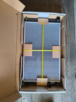 2006 to 2018 Toyota RAV4 Radiator