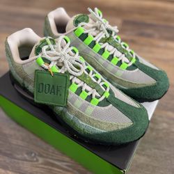 Nike Air Max 95 Oregon DOAF The Woods Size 9.5