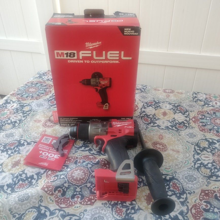 Milwaukee M18 FUEL 18 V Lithium Ion Brushless Cordless 2" Hammer Drill/ Driver TOOL ONLY